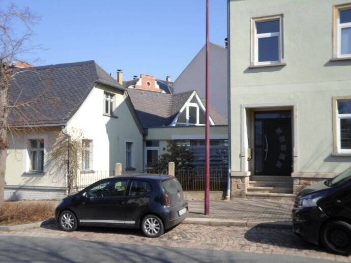 Einfamilienhaus Treuen - 5 Zimmer, 203 m&sup2;, 149.000&euro; | Angebot:25693218