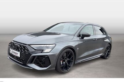 Audi RS3 67.557 km 44.975 &euro; Bernsdorf 09337