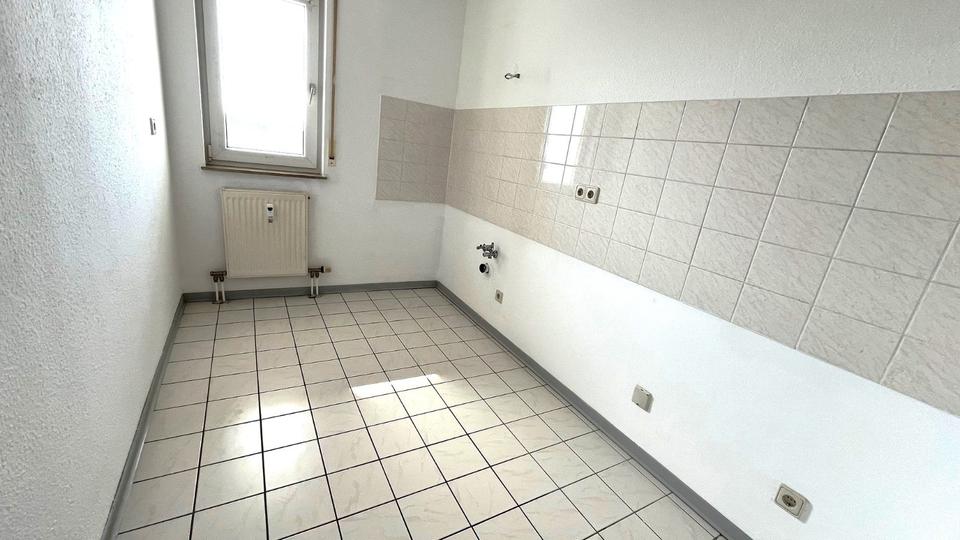 Dachgeschoßwohnung Zwickau Auerbach - 2 Zimmer, 66 m&sup2;, 480&euro; | Angebot:25438235