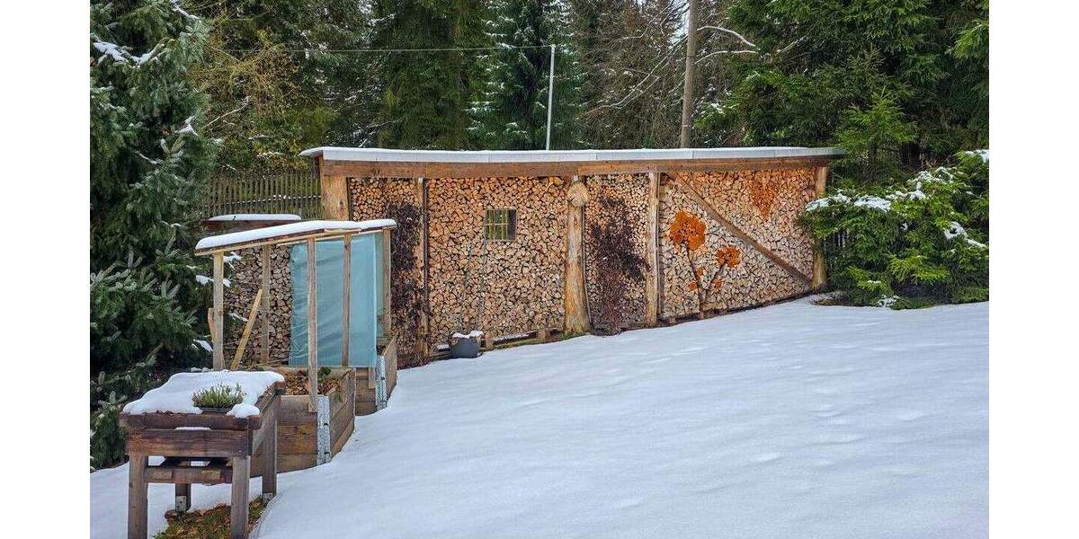 Einfamilienhaus Aue-Bad Schlema Bad Schlema - 4 Zimmer, 125 m&sup2;, 550.000&euro; | Angebot:25688364