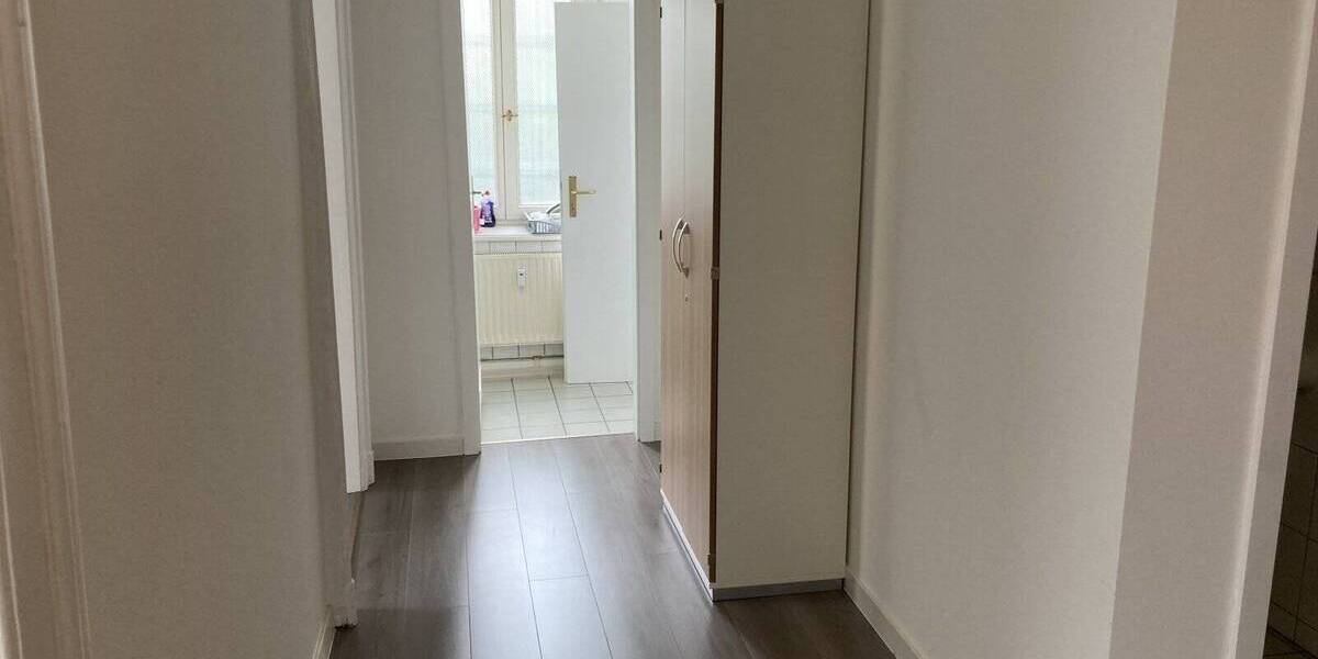 Gewerbeobjekt Zwickau Bahnhofsvorstadt - 5 Zimmer, 113 m&sup2;, 740&euro; | Angebot:25802816