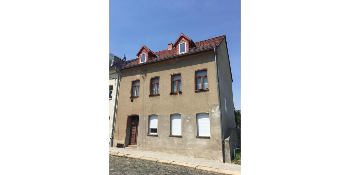 Reihenhaus Meerane - 9 Zimmer, 120 m&sup2;, 49.900&euro; | Angebot:25378971