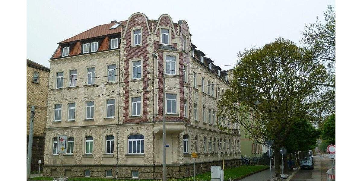 Etagenwohnung Zwickau Pölbitz - 4 Zimmer, 93 m&sup2;, 500&euro; | Angebot:25738649