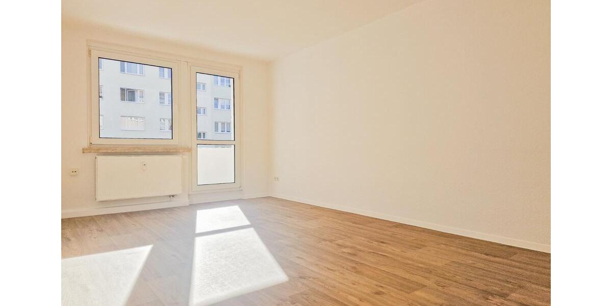 Etagenwohnung Glauchau - 2 Zimmer, 50 m&sup2;, 245&euro; | Angebot:25366581