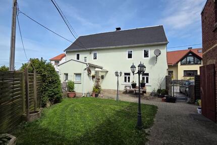 Haus Auerbach/Vogtland Vogtland - 5 Zimmer, 138 m&sup2;, 98.000&euro; | Angebot:26822645