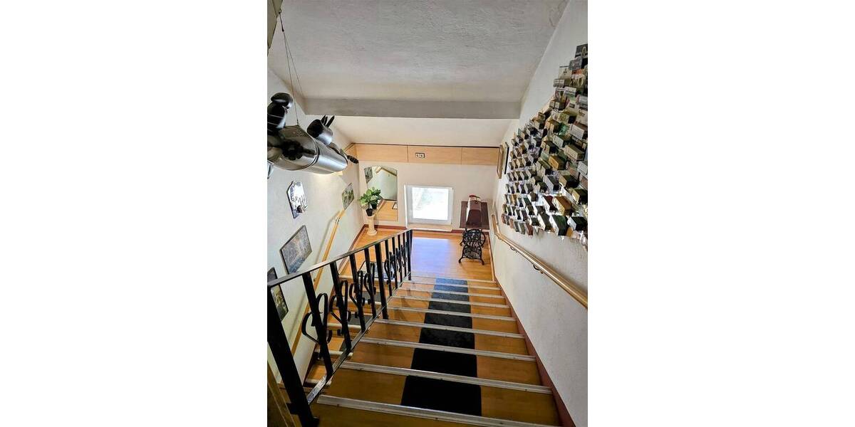 Einfamilienhaus Remse bei Glauchau Remse - 9 Zimmer, 180 m&sup2;, 379.000&euro; | Angebot:25678567