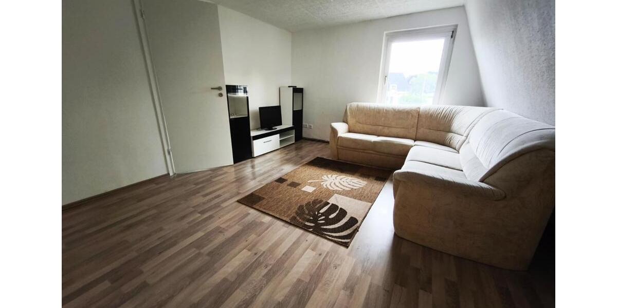 Etagenwohnung Mülsen - 3 Zimmer, 75 m&sup2;, 399&euro; | Angebot:24814201
