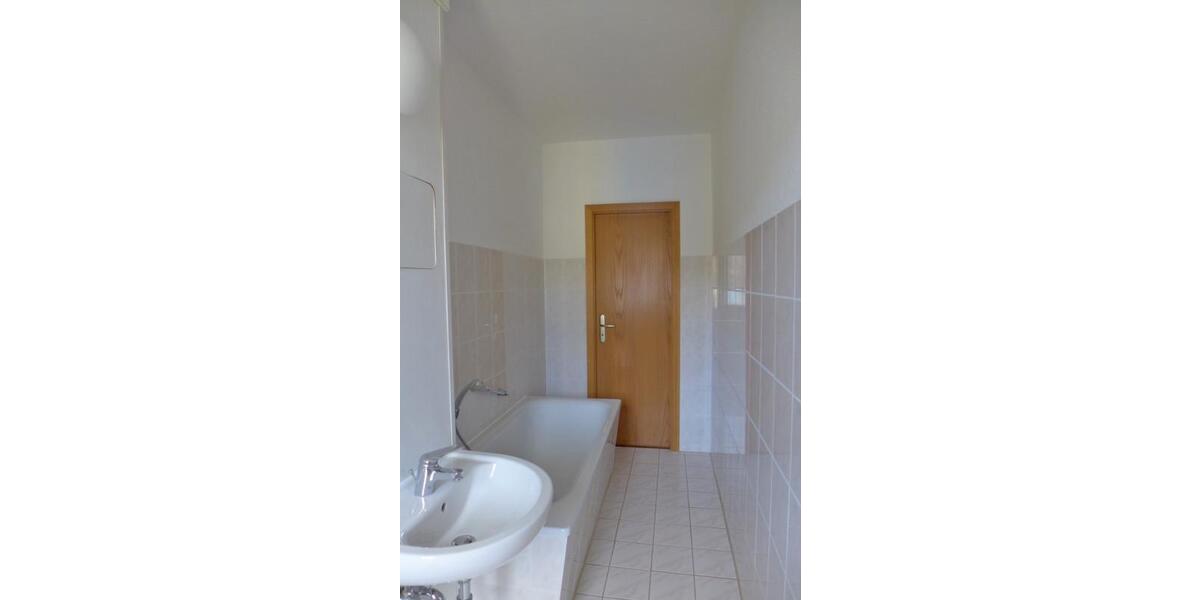 Etagenwohnung Limbach-Oberfrohna Oberfrohna - 2 Zimmer, 52 m&sup2;, 295&euro; | Angebot:25249798