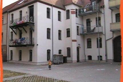 Wohnung Zwickau - 2 Zimmer, 42 m&sup2;, 280&euro; | Angebot:25779455