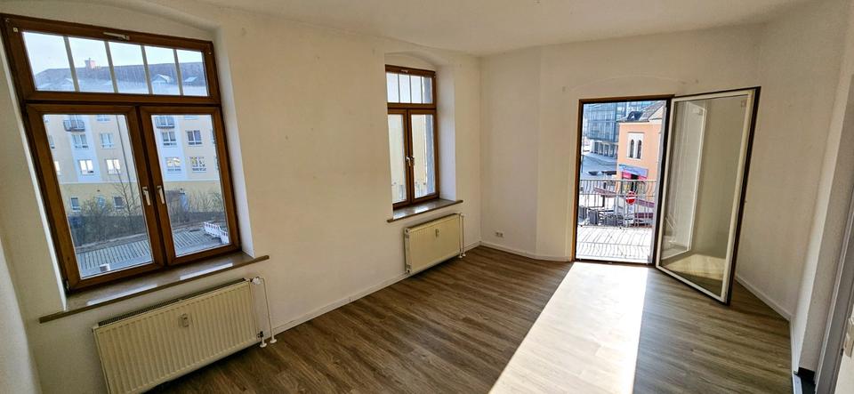 Etagenwohnung Limbach-Oberfrohna Oberfrohna - 3 Zimmer, 90 m&sup2;, 600&euro; | Angebot:25792779
