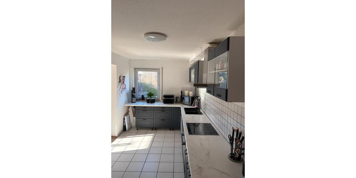 Dachgeschoßwohnung Aue-Bad Schlema Bad Schlema - 5 Zimmer, 150 m&sup2;, 1.200&euro; | Angebot:25601084