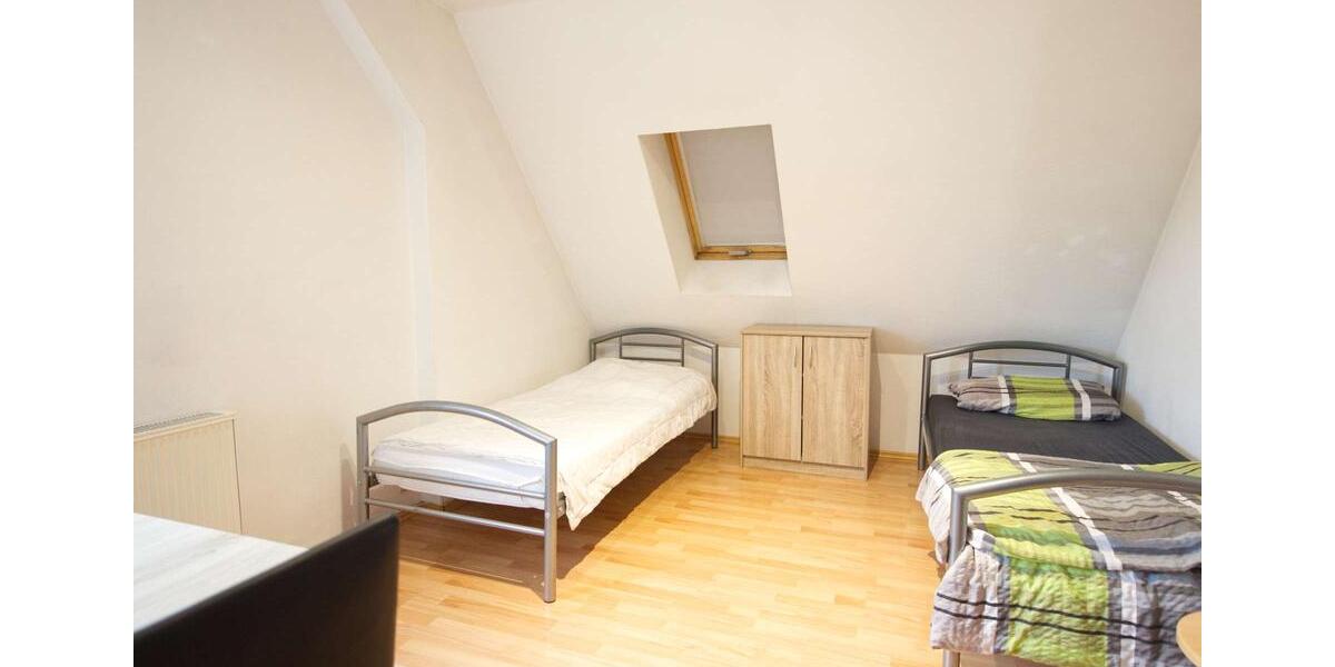 Etagenwohnung Zwickau Zwickau-West - 2 Zimmer, 45 m&sup2;, 830&euro; | Angebot:23027488