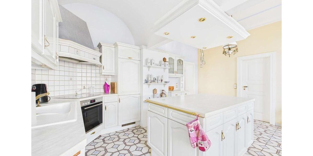 Etagenwohnung Lengenfeld - 3 Zimmer, 161 m&sup2;, 795&euro; | Angebot:23472963