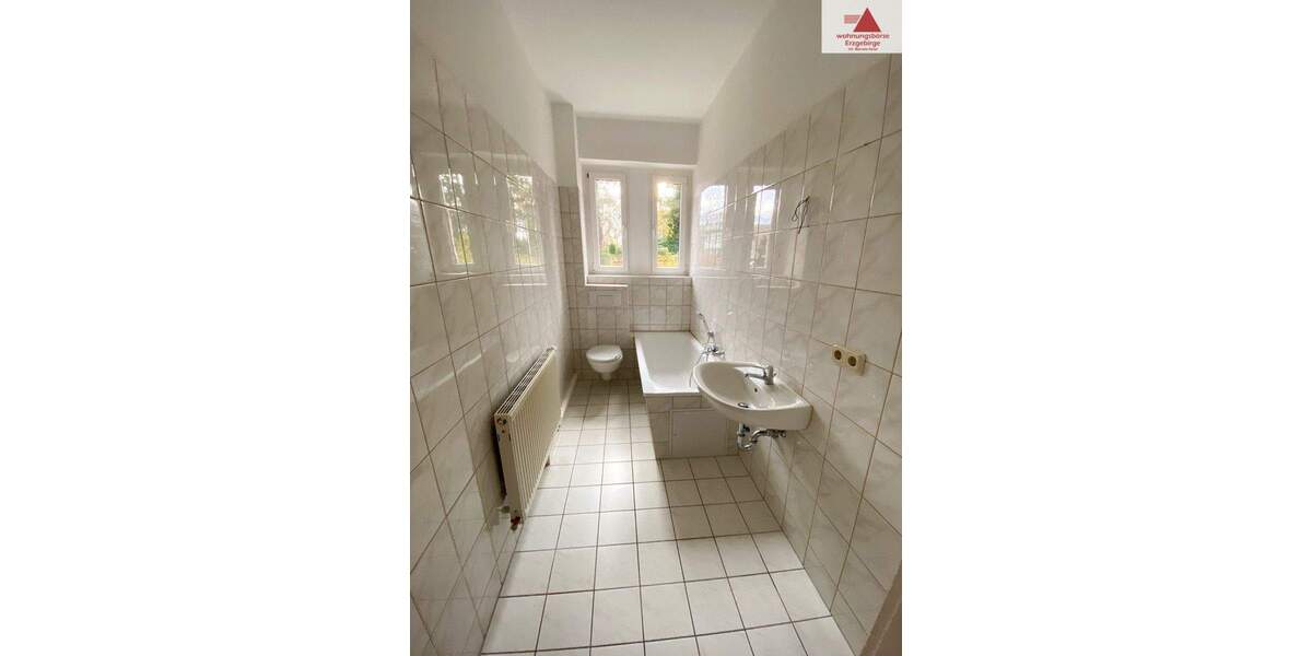 Etagenwohnung Zwickau / Marienthal Marienthal - 2 Zimmer, 58 m&sup2;, 325&euro; | Angebot:25744636