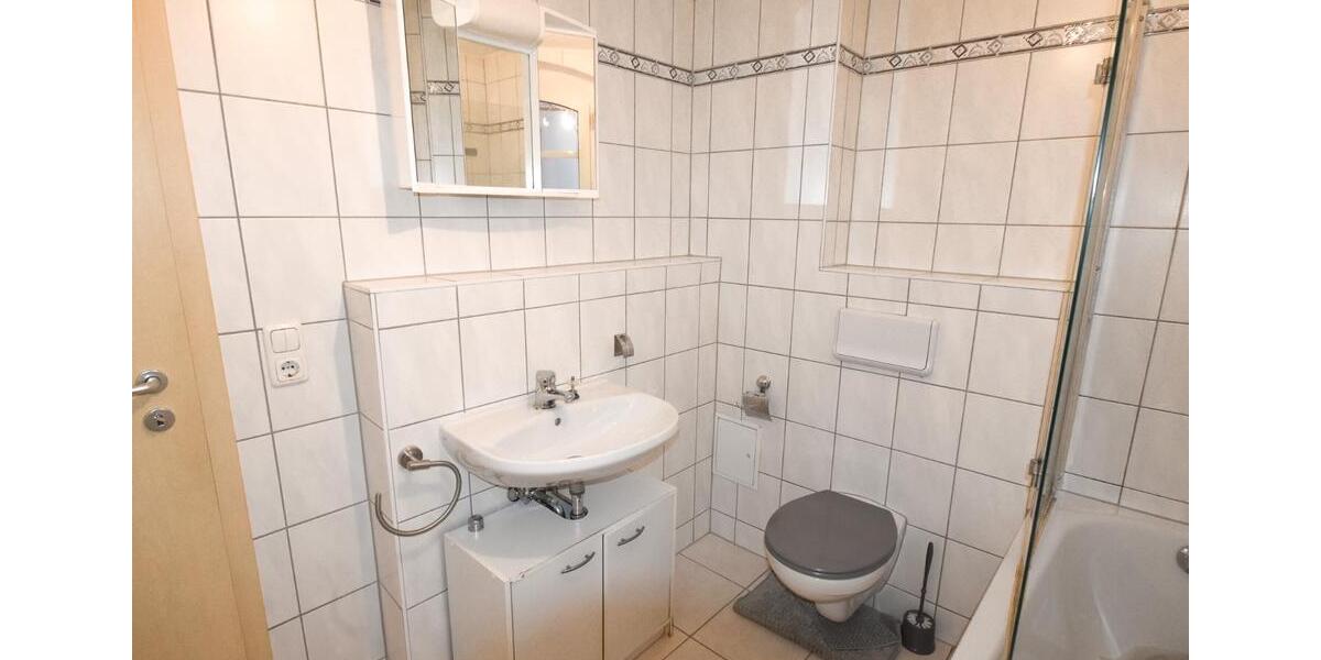 Erdgeschoßwohnung Reinsdorf - 2 Zimmer, 50 m&sup2;, 335&euro; | Angebot:25152644