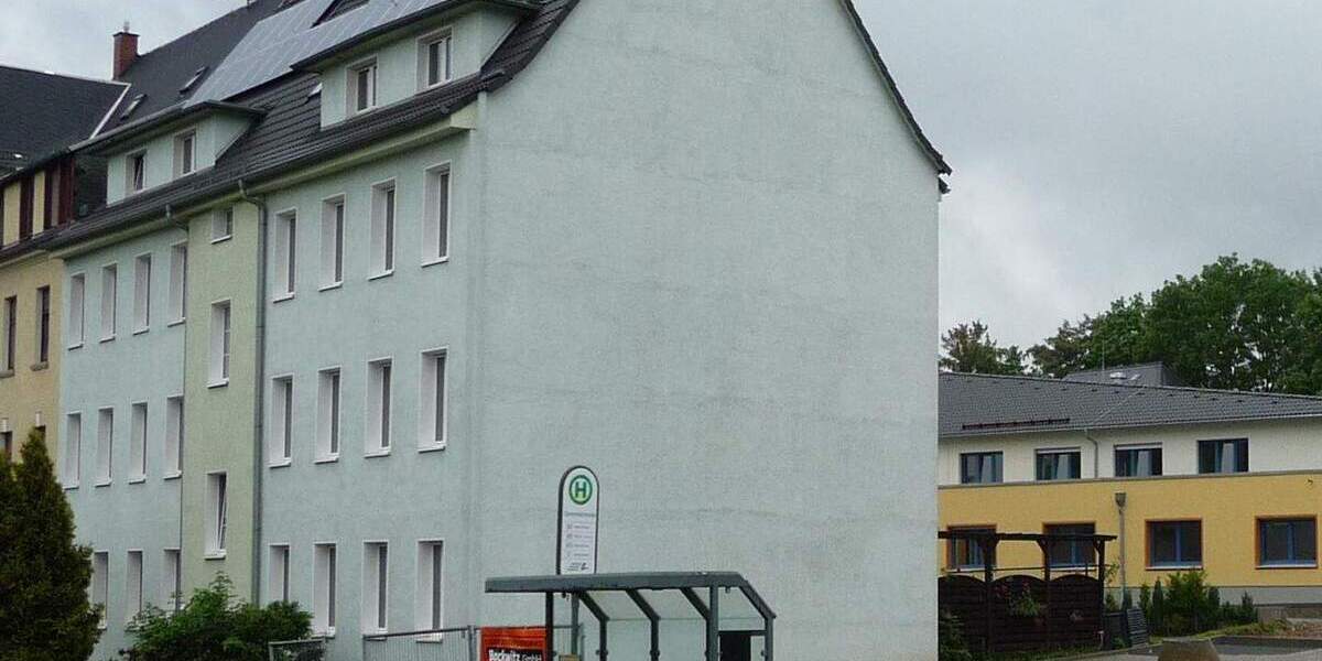 Etagenwohnung Reichenbach - 3 Zimmer, 63 m&sup2;, 265&euro; | Angebot:25662885