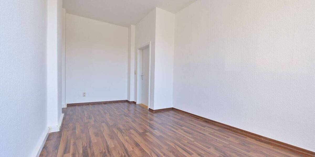 Etagenwohnung Hohenstein-Ernstthal Ernstthal - 3 Zimmer, 63 m&sup2;, 345&euro; | Angebot:26016656