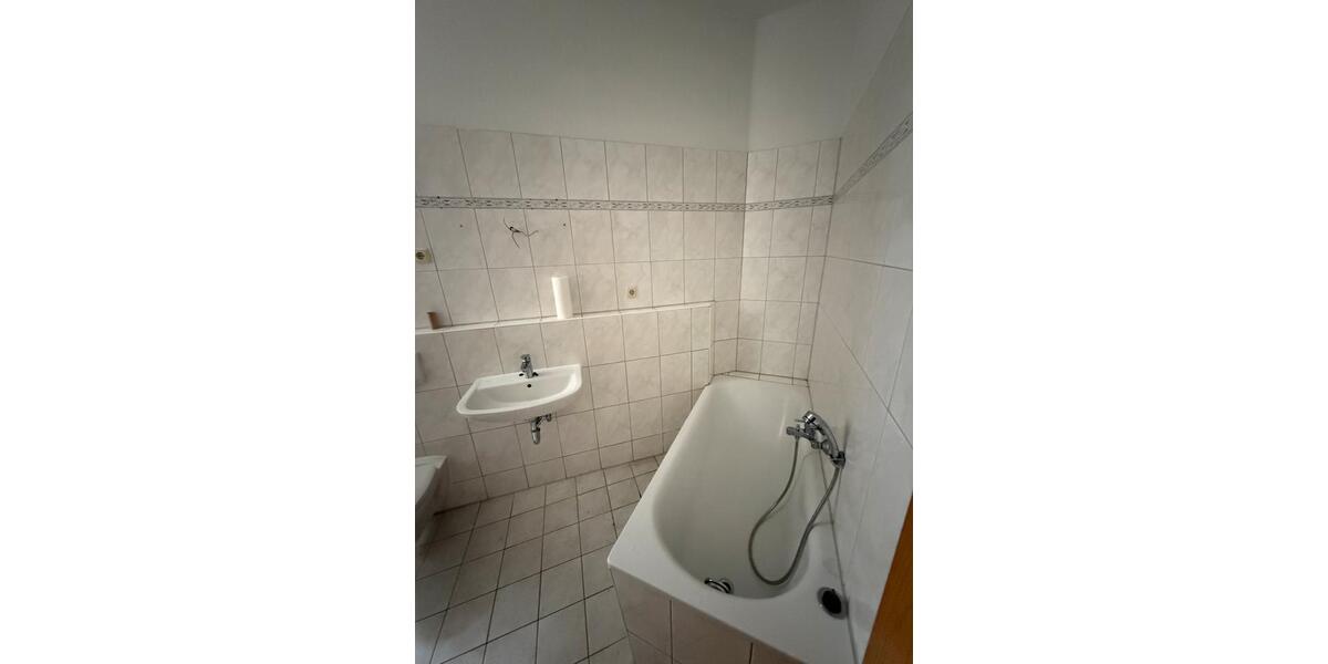 Etagenwohnung Crimmitschau - 2 Zimmer, 55 m&sup2;, 320&euro; | Angebot:24652738