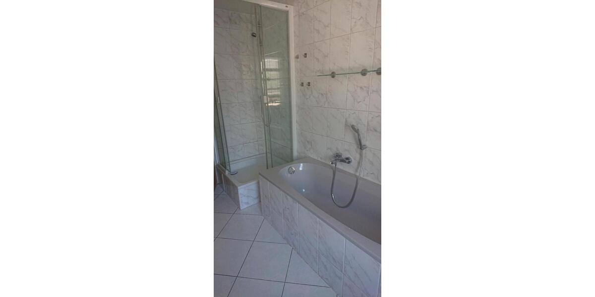 Etagenwohnung Schwarzenberg/Erzgebirge Erzgebirge - 4 Zimmer, 92 m&sup2;, 790&euro; | Angebot:25354152