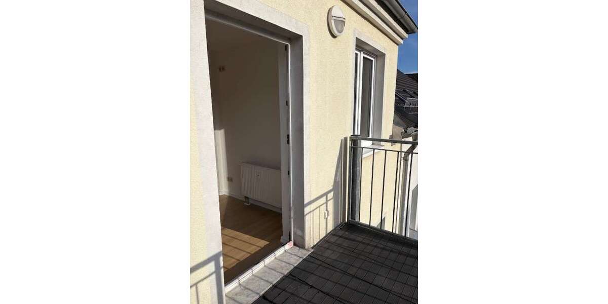 Etagenwohnung Werdau Werdau, Stadt - 3 Zimmer, 70 m&sup2;, 400&euro; | Angebot:26692865