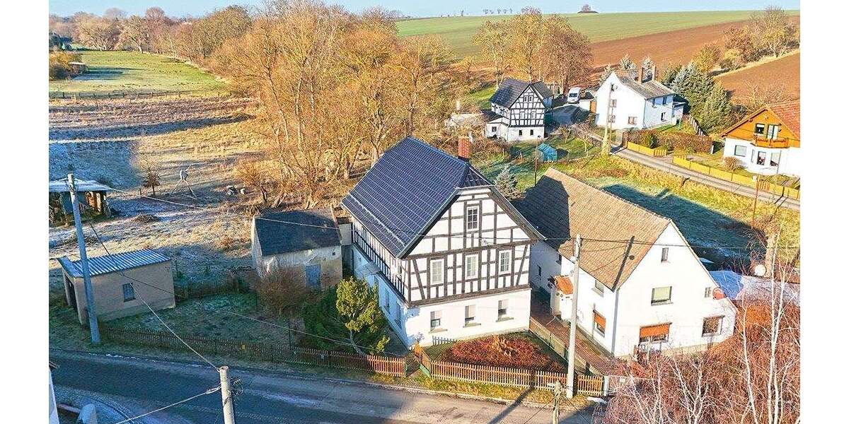 Einfamilienhaus Schmölln Illsitz - 7 Zimmer, 115 m&sup2;, 25.000&euro; | Angebot:25739926