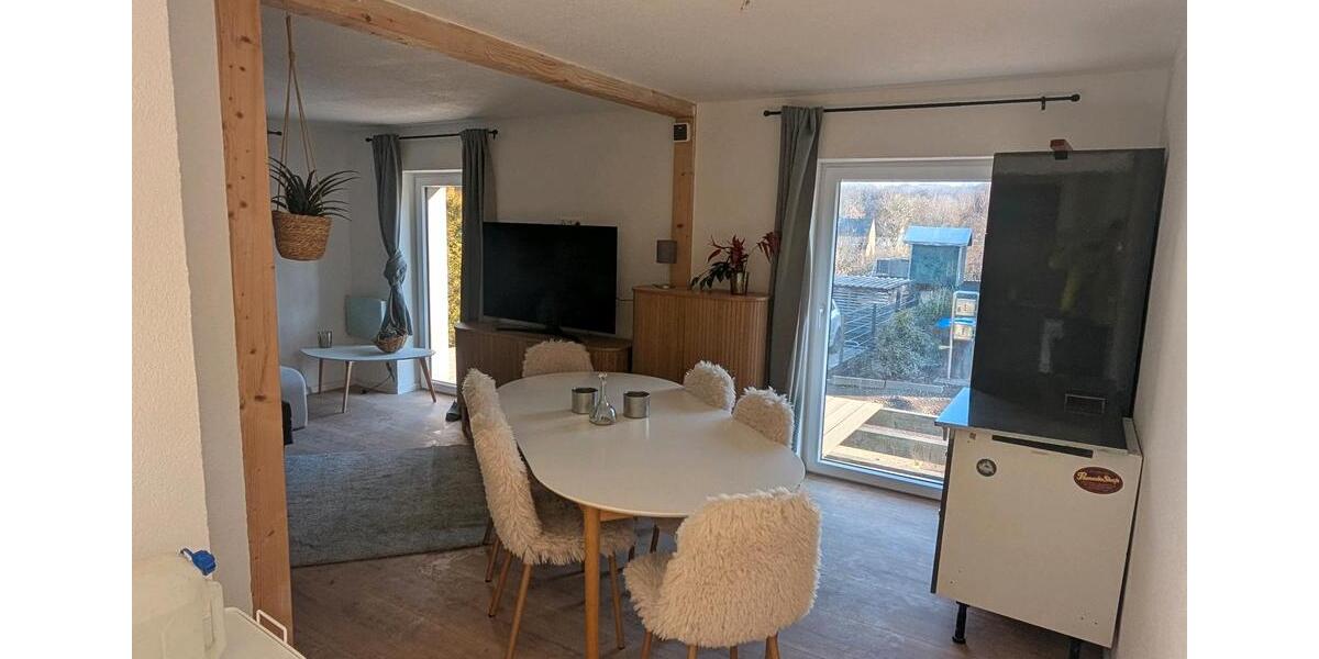 Einfamilienhaus Glauchau - 4 Zimmer, 101 m&sup2;, 215.000&euro; | Angebot:25856259