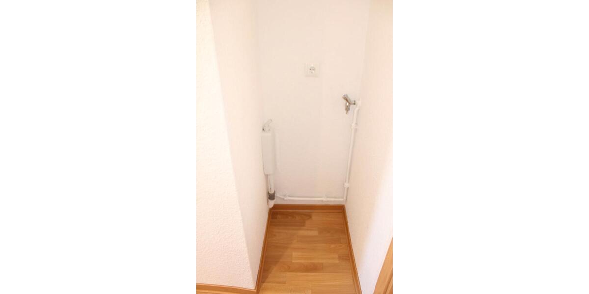 Etagenwohnung Reichenbach im Vogtland - 2 Zimmer, 50 m&sup2;, 256&euro; | Angebot:26676996