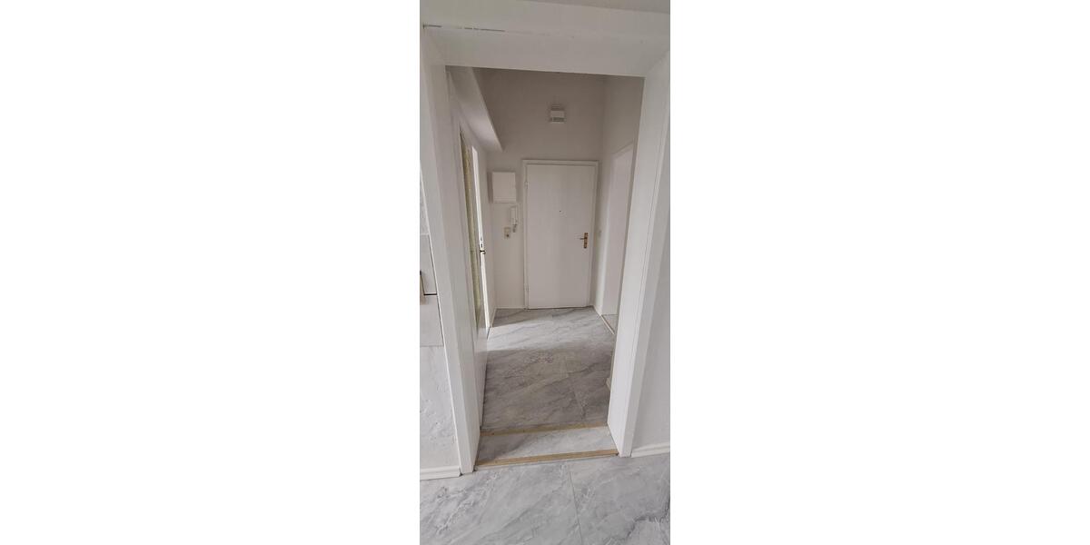 Hochparterre Werdau - 1.5 Zimmer, 45 m&sup2;, 250&euro; | Angebot:25639188