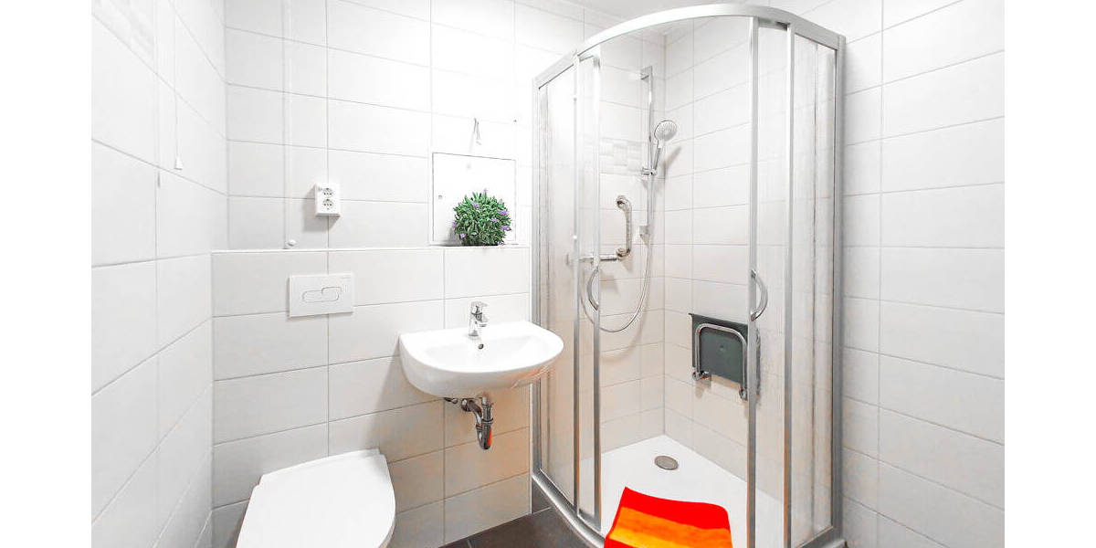 Etagenwohnung Zwickau Eckersbach - 3 Zimmer, 71 m&sup2;, 441&euro; | Angebot:25680128