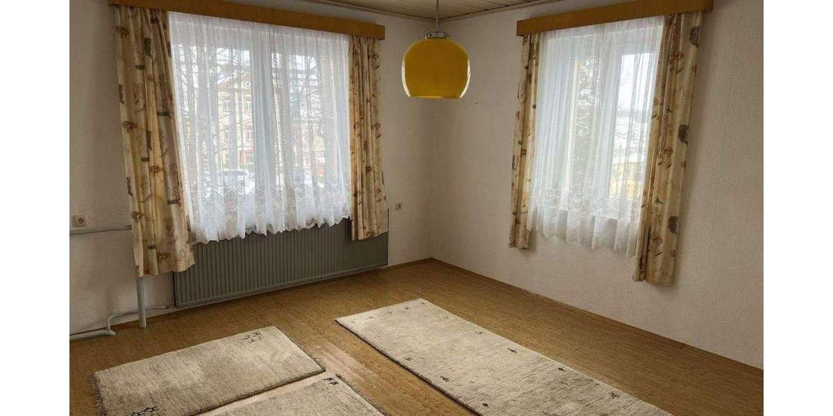 Mehrfamilienhaus, Wohnhaus Berga-Wünschendorf Markersdorf - 7 Zimmer, 190 m&sup2;, 155.000&euro; | Angebot:25657487