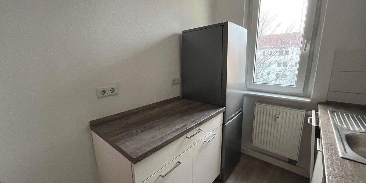 Etagenwohnung Zwickau Marienthal - 3 Zimmer, 58 m&sup2;, 380&euro; | Angebot:25700691