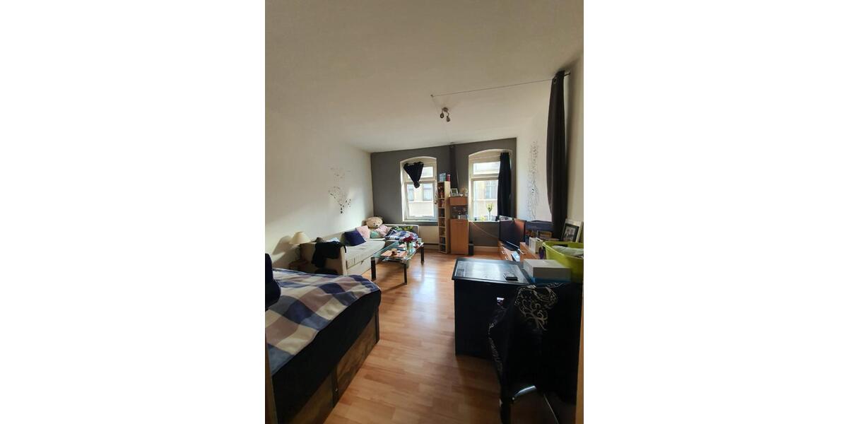 Etagenwohnung Reichenbach im Vogtland - 1 Zimmer, 42 m&sup2;, 220&euro; | Angebot:25057609