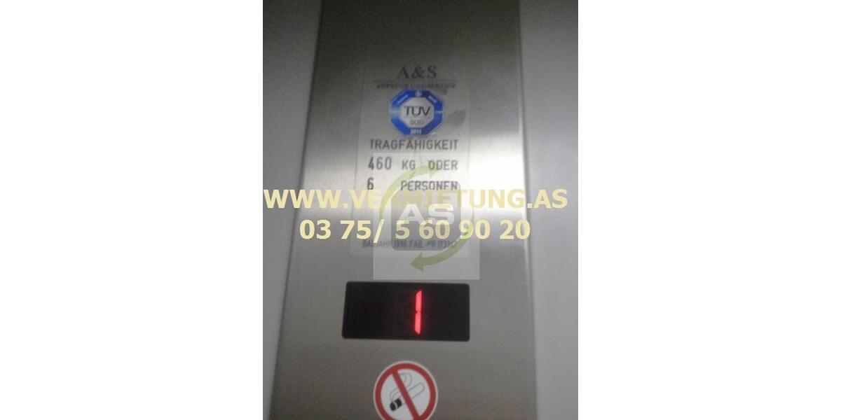 Etagenwohnung Zwickau - 3 Zimmer, 63 m&sup2;, 395&euro; | Angebot:25442758