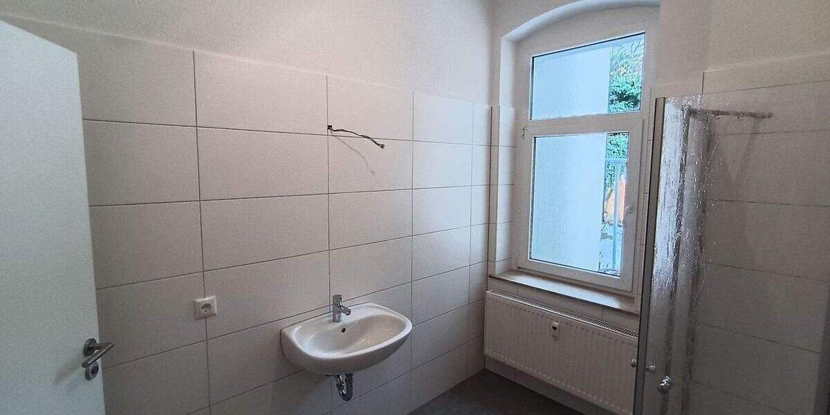 Etagenwohnung Reichenbach im Vogtland Reichenbach - 3 Zimmer, 66 m&sup2;, 400&euro; | Angebot:25769865