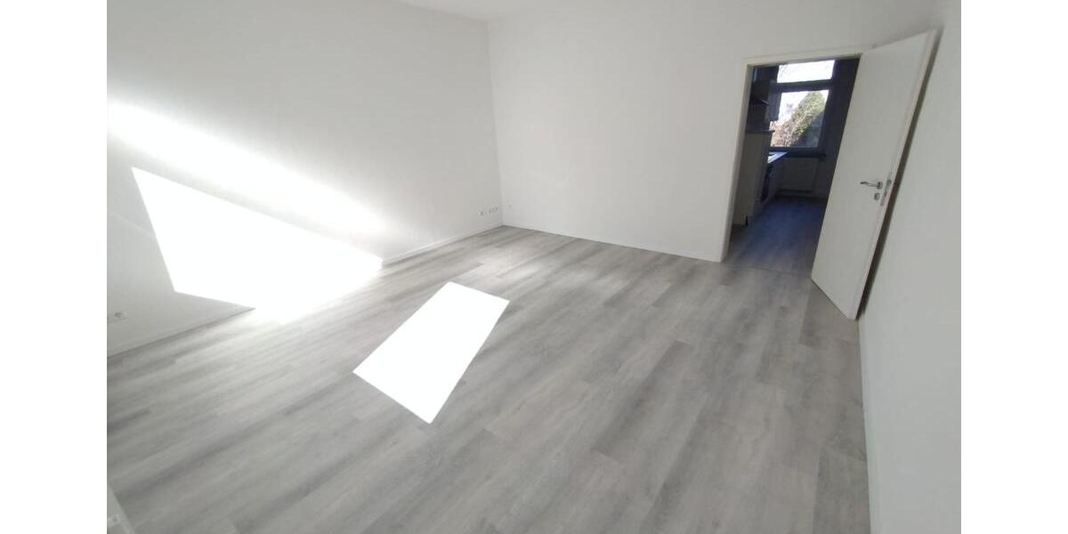 Etagenwohnung Werdau - 1 Zimmer, 42 m&sup2;, 275&euro; | Angebot:25384396