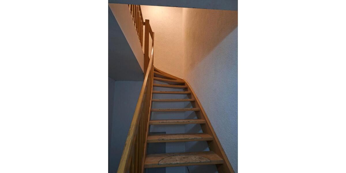 Mehrfamilienhaus, Wohnhaus Zwickau Cainsdorf - 9 Zimmer, 255 m&sup2;, 165.000&euro; | Angebot:24850092