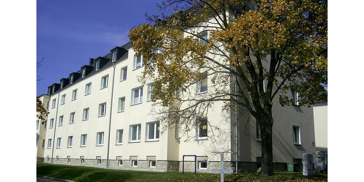 Etagenwohnung Reichenbach im Vogtland - 2 Zimmer, 53 m&sup2;, 285&euro; | Angebot:24700861