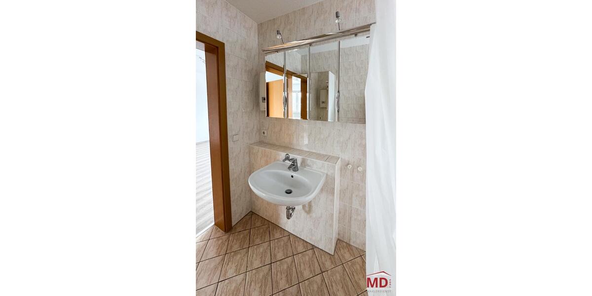 Etagenwohnung Oelsnitz (Erzgebirge) - 2 Zimmer, 60 m&sup2;, 450&euro; | Angebot:24812636