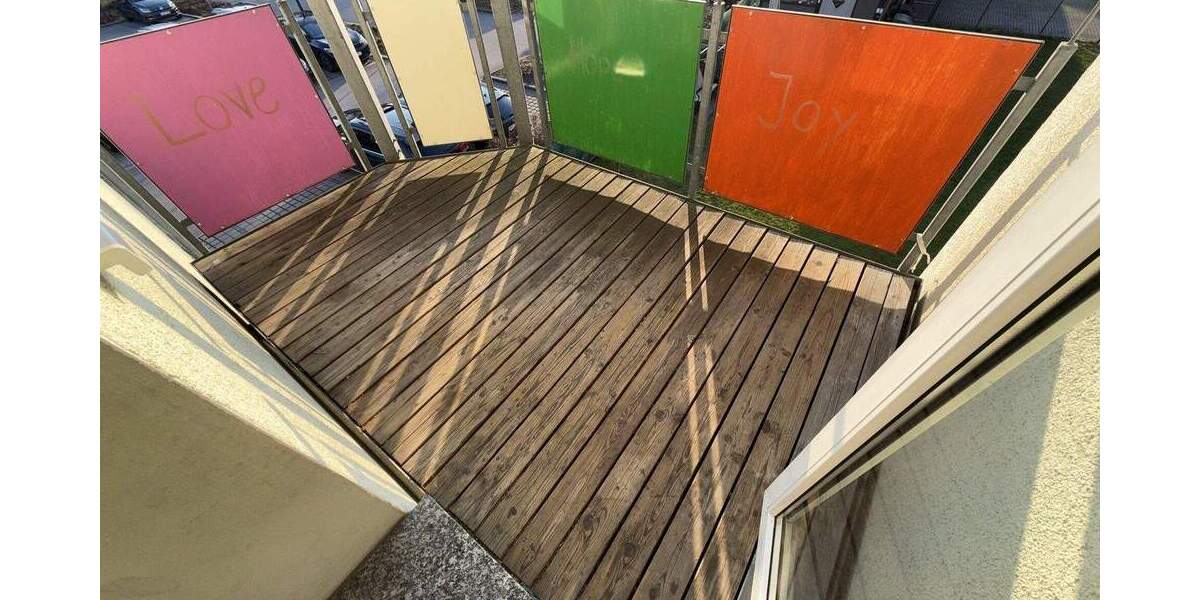 Etagenwohnung Zwickau Schedewitz - 4 Zimmer, 87 m&sup2;, 479&euro; | Angebot:25670160