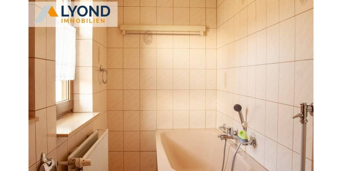 Einfamilienhaus Lößnitz / Affalter Affalter - 8 Zimmer, 180 m&sup2;, 229.000&euro; | Angebot:25676708