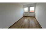 Etagenwohnung Zwickau Auerbach - 3 Zimmer, 80 m&sup2;, 570&euro; | Angebot:25963484