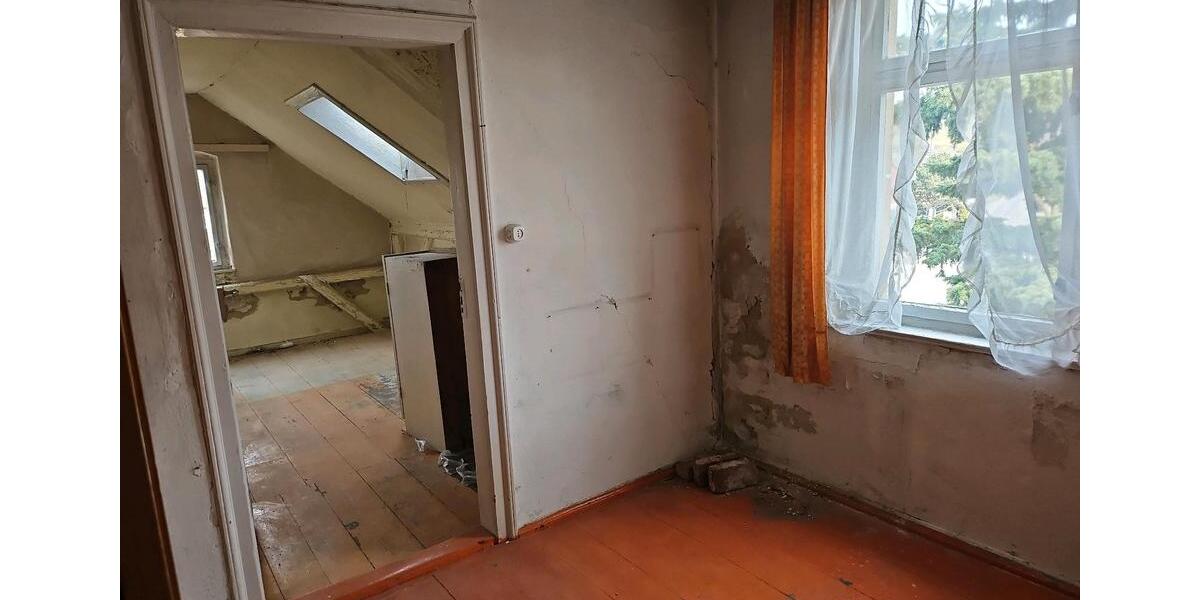 Mehrfamilienhaus, Wohnhaus Mülsen - 13 Zimmer, 180 m&sup2;, 23.000&euro; | Angebot:25425989