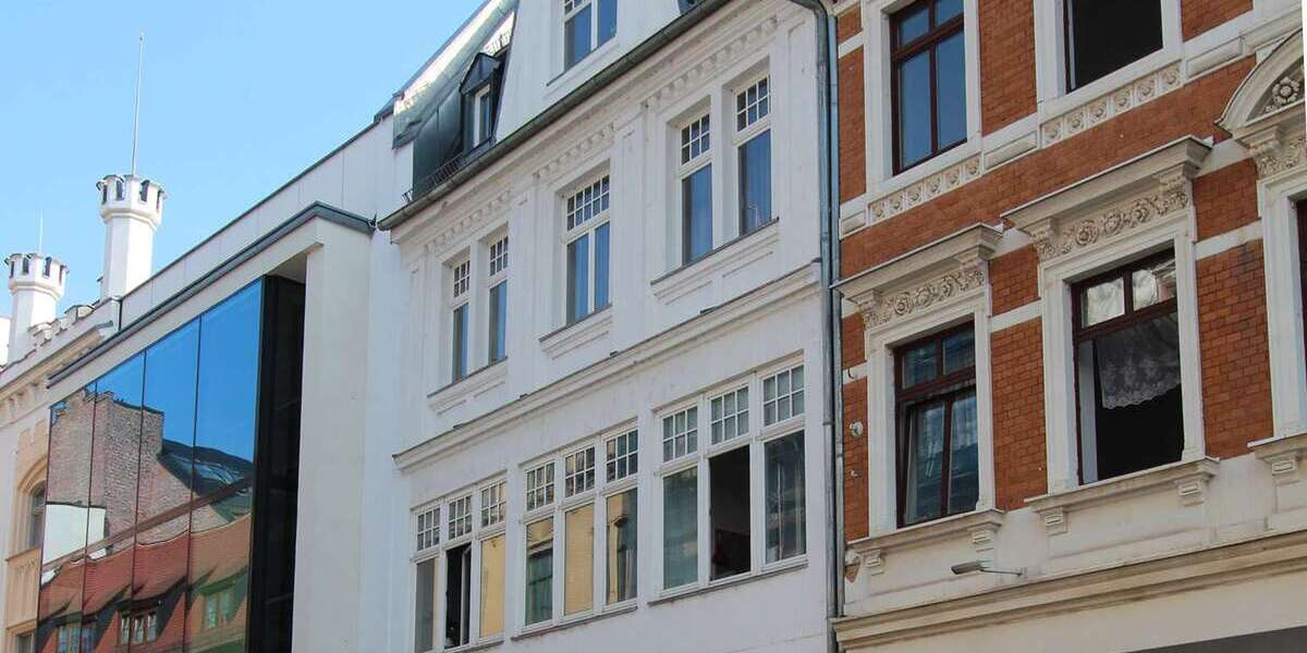 Etagenwohnung Zwickau Innenstadt - 5 Zimmer, 322 m&sup2;, 1.771&euro; | Angebot:23989750