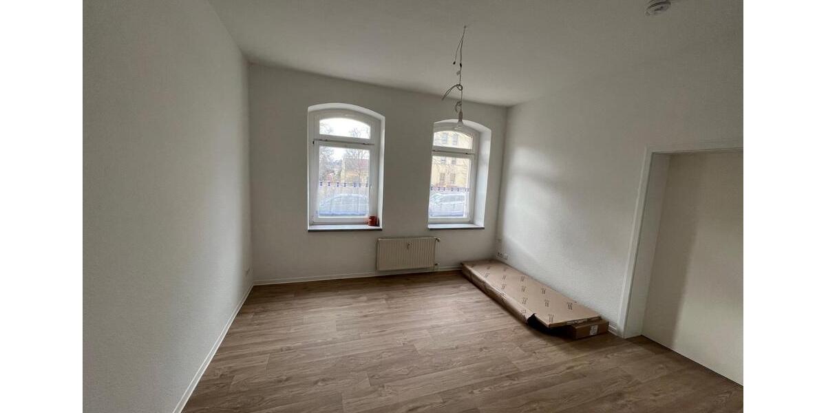 Erdgeschoßwohnung Hohenstein-Ernstthal Ernstthal - 1 Zimmer, 26 m&sup2;, 199&euro; | Angebot:25762697