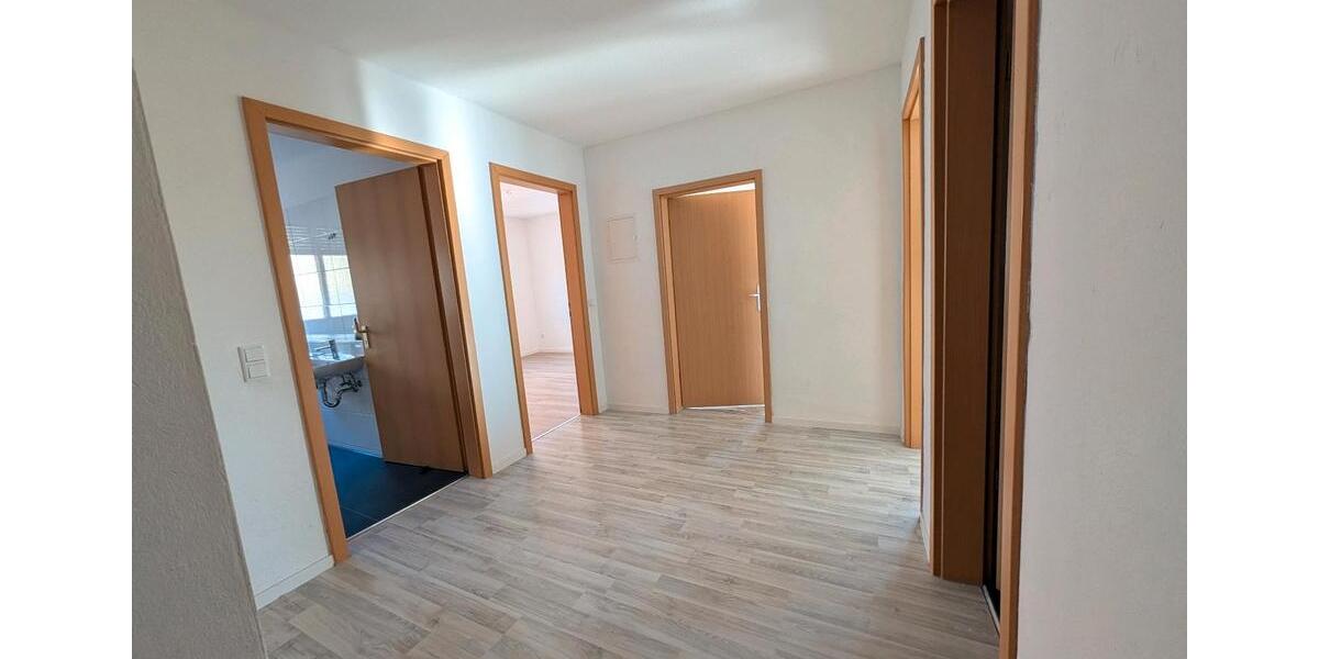 Etagenwohnung Thalheim/Erzgebirge Erzgebirge - 4 Zimmer, 98 m&sup2;, 810&euro; | Angebot:25419782