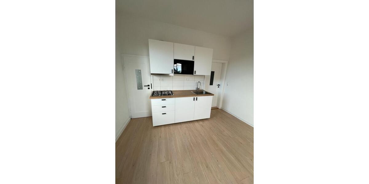 Etagenwohnung Glauchau - 2 Zimmer, 47 m&sup2;, 280&euro; | Angebot:24813980