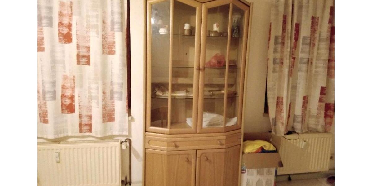 Mehrfamilienhaus, Wohnhaus Glauchau - 2 Zimmer, 57 m&sup2;, 26.000&euro; | Angebot:24116766