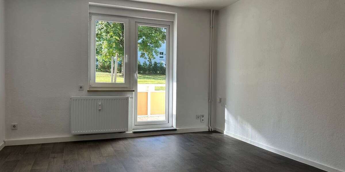 Etagenwohnung Lichtenstein/Sachsen Sachsen - 3 Zimmer, 57 m&sup2;, 317&euro; | Angebot:22945444