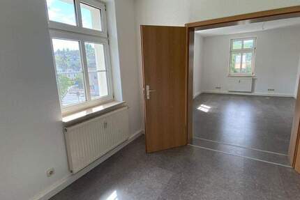 Wohnung Gornsdorf - 5 Zimmer, 120 m&sup2;, 750&euro; | Angebot:25660629