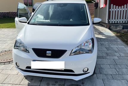 Seat Mii 26.700 km 12.990 &euro; Auerbach 08209
